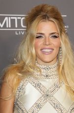 BUSY PHILIPPS at Baby2baby Gala 2018 in Culver City 11/10/2018