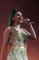 CARDI B Performs at 2018 Big Jam Concert in Chicago 11/24/2018