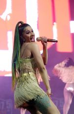CARDI B Performs at 2018 Big Jam Concert in Chicago 11/24/2018
