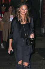 CHRISSY TEIGEN Leaves Her Apartment in New York 11/13/2018
