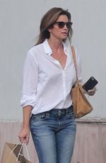 CINDY CRAWFORD Shopping at American Rag Cie in Los Angeles 11/16/2018