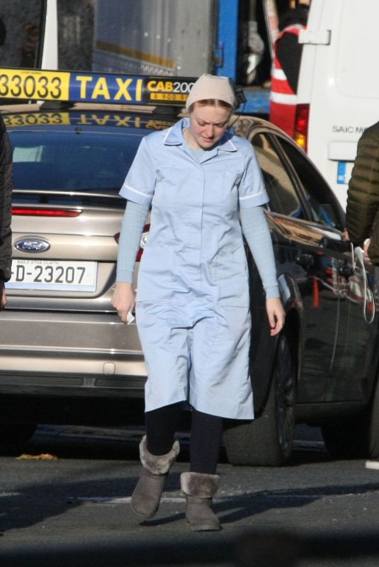 DAKOTA FANNING on the Set of Dweetness in the Belly in Dublin 11/11/2018