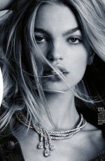 DAPHNE GROENEVELD in Madame Figaro, November  2018