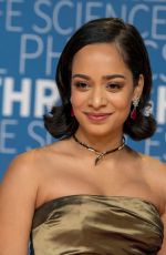 DEVIKA BHISE at 2019 Breakthrough Prize in Mountain View 11/04/2018