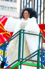 DIANA ROSS at 2018 Macy