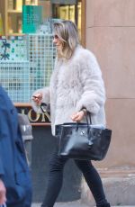 ELIZABETH HURLEY Out Shopping at Peter Jones in Chelsea 11/15/2018