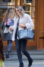 ELIZABETH HURLEY Out Shopping at Peter Jones in Chelsea 11/15/2018