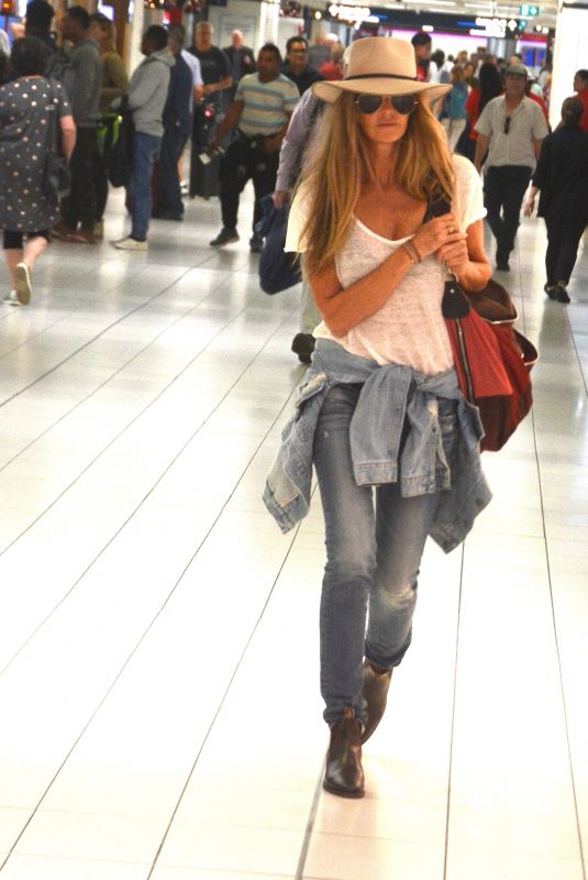ELLE MACPHERSON Aarrives at Airport in Sydney 11/06/2018