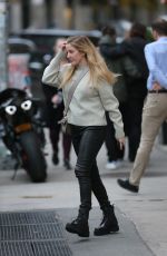 ELLIE GOULDING Leaves Saint Ambroeus in New York 11/07/2018