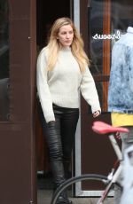 ELLIE GOULDING Leaves Saint Ambroeus in New York 11/07/2018
