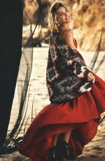 ELSA PATAKY in Hola! Fashion Magazine, December 2018