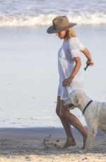 ELSA PATAKY on the Beach in Byron Bay 11/26/2018