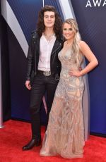 GABBY BARRETT at 2018 CMA Awards in Nashville 11/14/2018