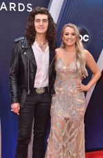 GABBY BARRETT at 2018 CMA Awards in Nashville 11/14/2018