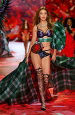 GIGI HADID at Victoria’s Secret 2018 Show in New York 11/08/2018