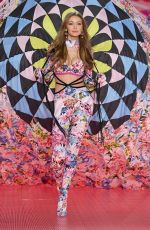 GIGI HADID at Victoria’s Secret 2018 Show in New York 11/08/2018