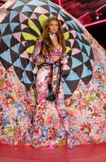 GIGI HADID at Victoria’s Secret 2018 Show in New York 11/08/2018