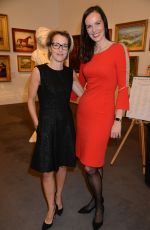 GILLIAN ANDERSON at Women for Women International #SheInspiresMe Auction 11/19/2018