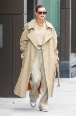 HAILEY BALDWIN Leaves Her Apartment in New York 11/19/2018