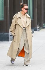 HAILEY BALDWIN Leaves Her Apartment in New York 11/19/2018