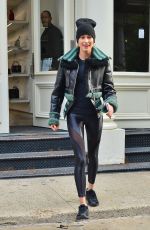 HAILEY BIEBER (BALDWIN) Out in New York After Her Official Name Change 11/17/2018