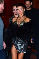 HALSEY Leaves Victoria