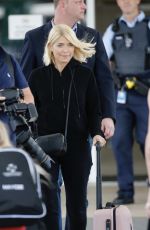 HOLLY WILLOUGHBY at Coolangatta Airport on Gold Coast 11/11/2018