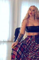 IGGY AZALEA - Twitter and Instagram Pictures, October 2018