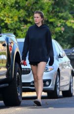 IRELAND BALDWIN and Noah Schweizer Out for Lunch in Los Angeles 11/17/2018