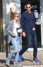 ISLA FISHER and Sacha Cohen Out for Lunch in Los Angeles 11/28/2018