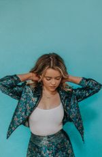 JADE PETTYJOHN on the Set of a Photoshoot, November 2018