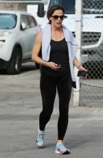 JENNIFER GARNER Leaves a Gym in Santa Monica 11/18/2018
