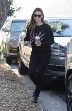JENNIFER GARNER Out and About in Santa Monica 10/31/2018