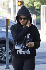 JENNIFER LOPEZ Heading to a Gym in Los Angeles 11/17/2018