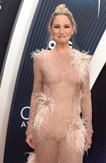 JENNIFER NETTLES at 2018 CMA Awards in Nashville 11/14/2018