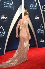 JENNIFER NETTLES at 2018 CMA Awards in Nashville 11/14/2018