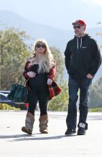 JESSICA SIMPSON Out Shopping in Calabasas 11/26/2018