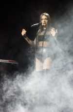 JESSIE J Performs at New Theatre in Oxford 11/17/2018