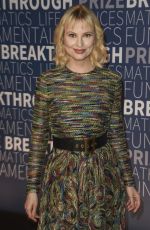 JULIA MILNER at 2019 Breakthrough Prize in Mountain View 11/04/2018