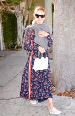 JULIA ROBERTS Out and About in Los Angeles 11/24/2018