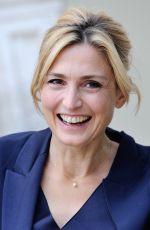 JULIET GAYET at Le Gendre De Ma Vie Premiere at Sarlat Film Festival 11/15/2018
