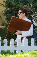 KATE BECKINSALE Heading to Painting Class in Westwood 11/09/2018