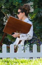 KATE BECKINSALE Heading to Painting Class in Westwood 11/09/2018