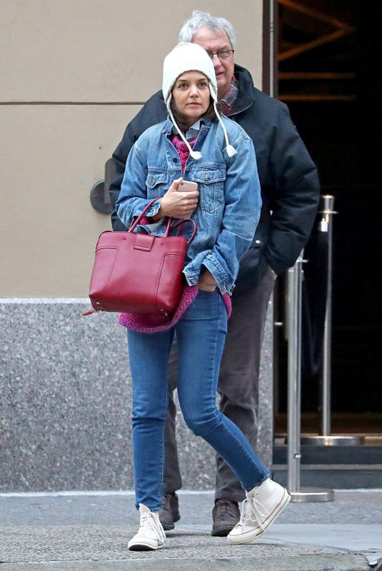 KATIE HOLMES Out in New York 11/24/2018