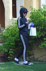 KATY PERRY Leaves a Friends House in Los Angeles 11/27/2018