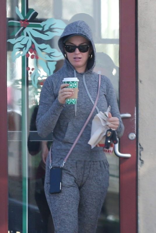 KATY PERRY Out and About in Los Angeles 11/25/2018