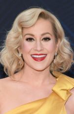 KELLIE PICKLER at 2018 CMA Awards in Nashville 11/14/2018
