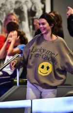 KENDALL JENNER at Philadelphia 76ers vs Brooklyn Nets Game in New York 11/25/2018
