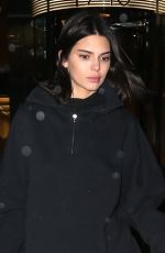 KENDALL JENNER Leaves Victoria