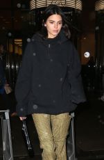 KENDALL JENNER Leaves Victoria